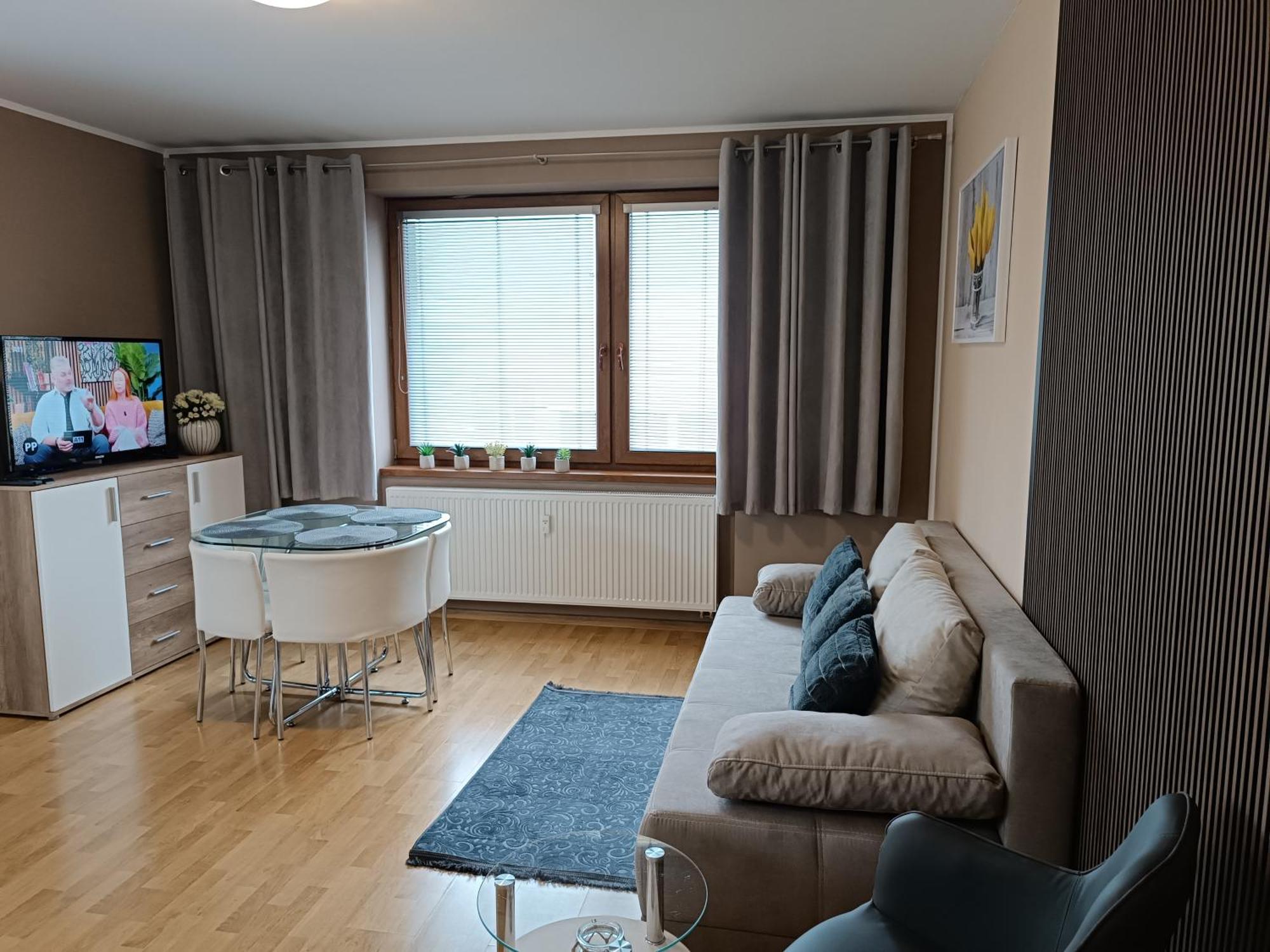 Liptovský Mikuláš Apartman Elegance חדר תמונה