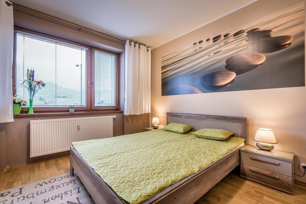 Liptovský Mikuláš Apartman Elegance מראה חיצוני תמונה